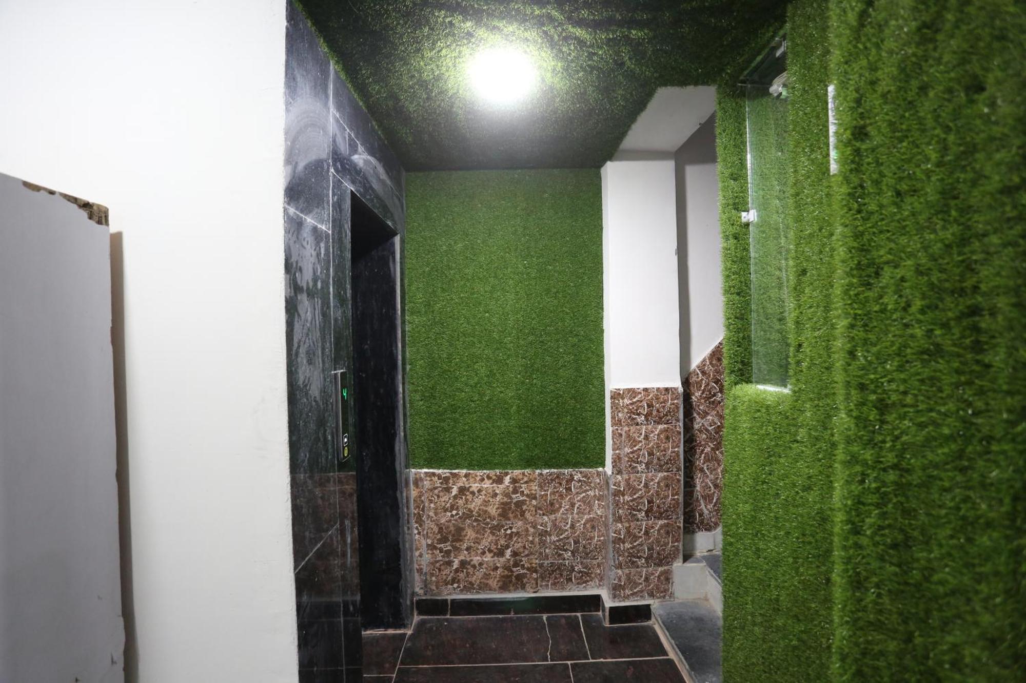 Hotel Twamev Couple Friendly Laxmi Nagar New Delhi Luaran gambar