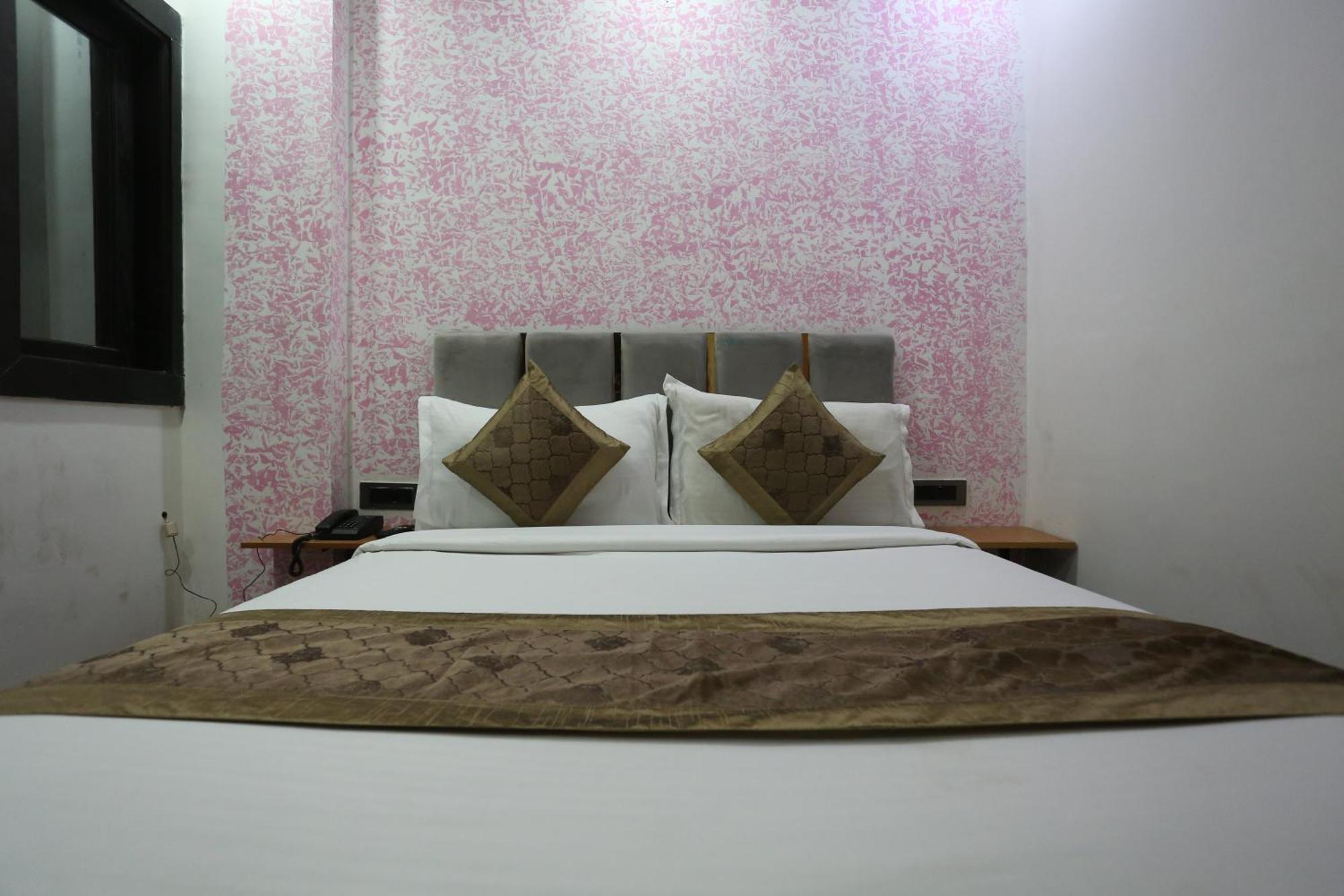 Hotel Twamev Couple Friendly Laxmi Nagar New Delhi Luaran gambar
