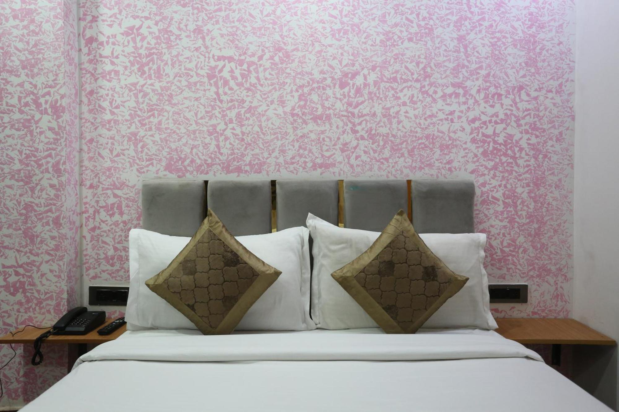 Hotel Twamev Couple Friendly Laxmi Nagar New Delhi Luaran gambar