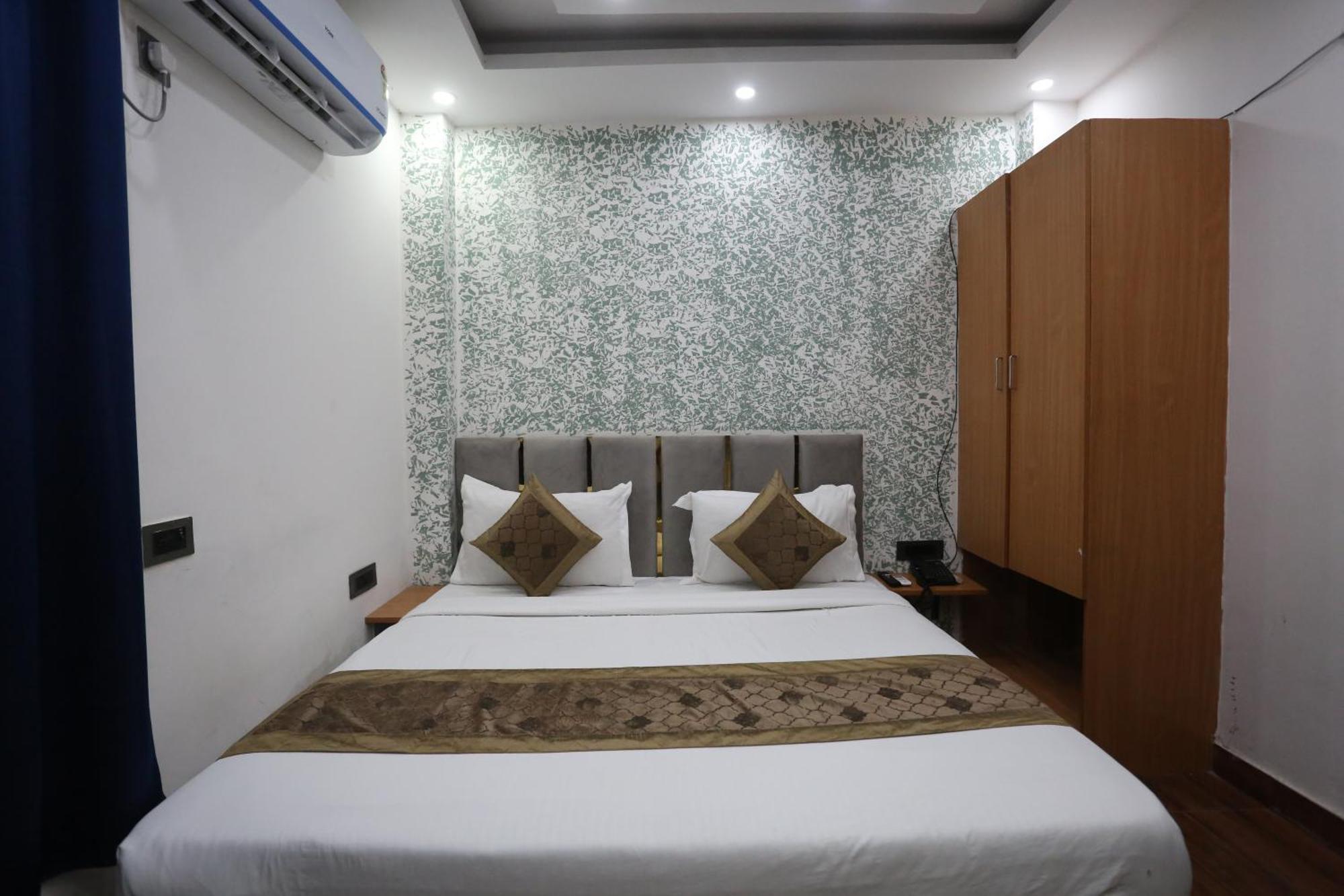 Hotel Twamev Couple Friendly Laxmi Nagar New Delhi Luaran gambar