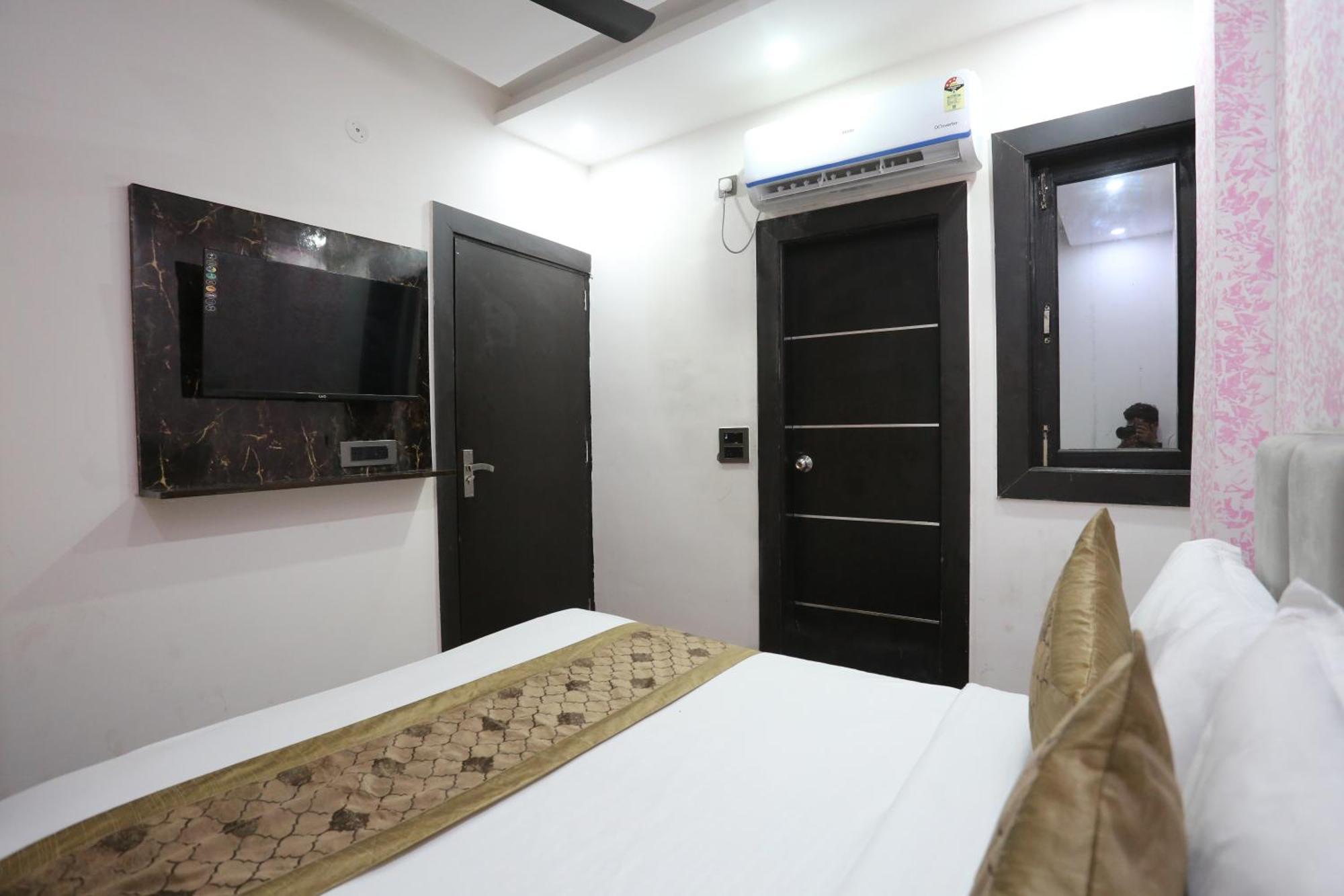 Hotel Twamev Couple Friendly Laxmi Nagar New Delhi Luaran gambar